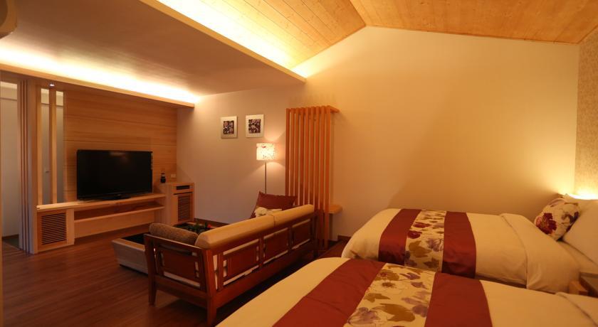 Green Willow House Fengshan  Phòng bức ảnh