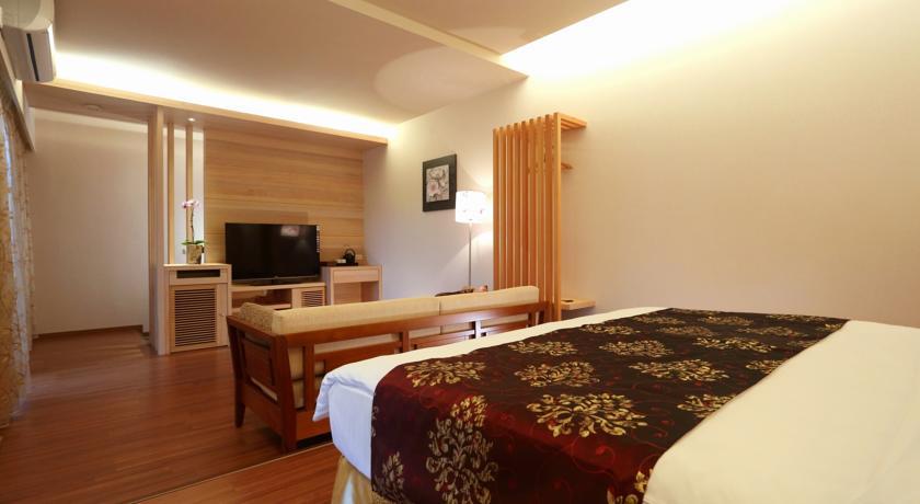 Green Willow House Fengshan  Phòng bức ảnh